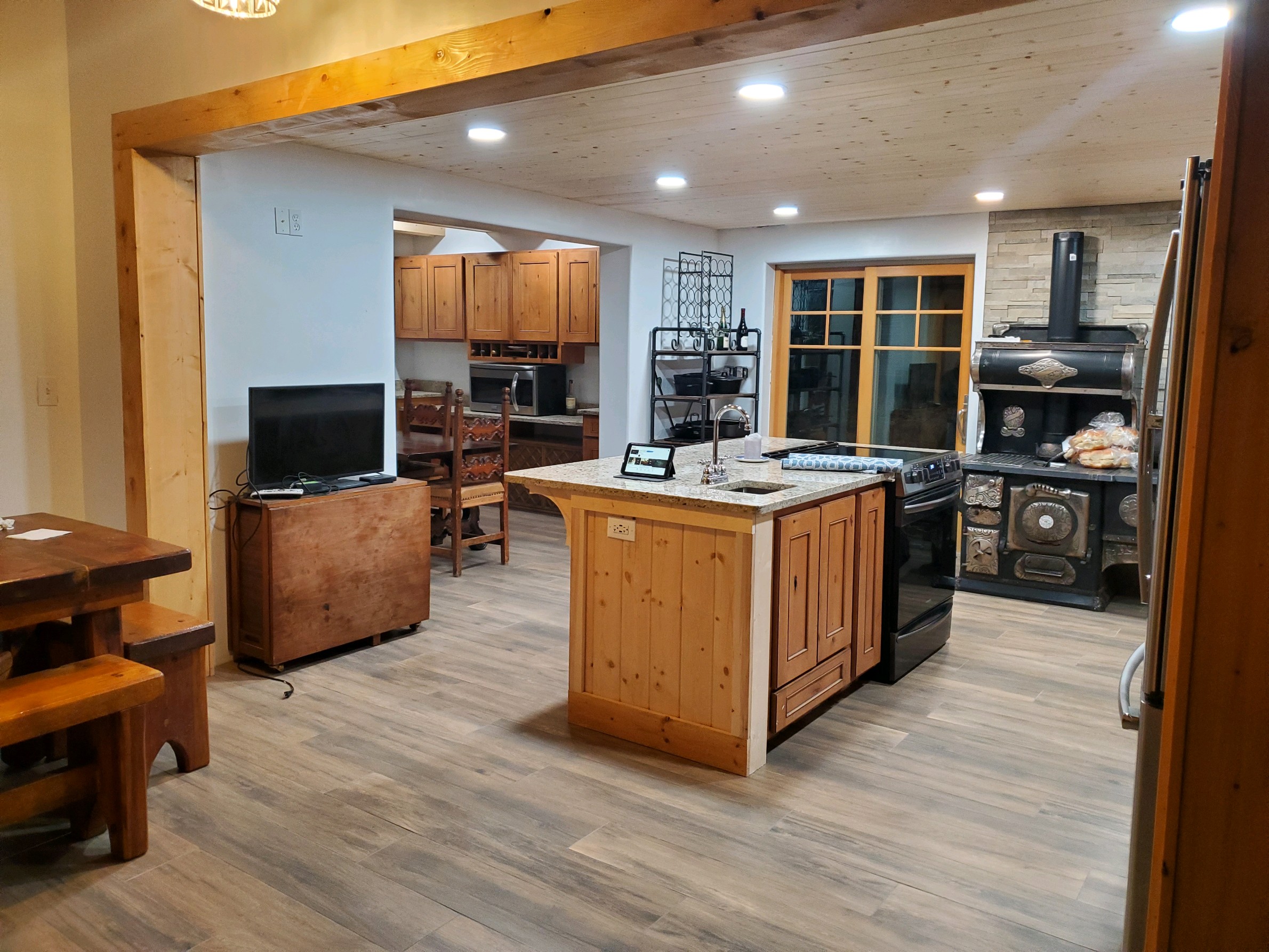 image showing flooring job in kitchen remodel